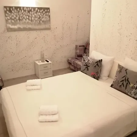 Jagoda Apartman *